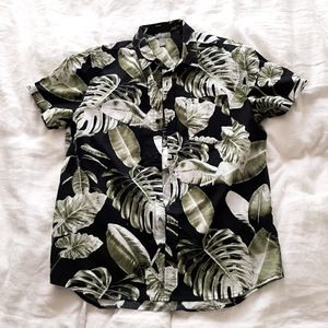 Forever 21 Plant Design Shirt